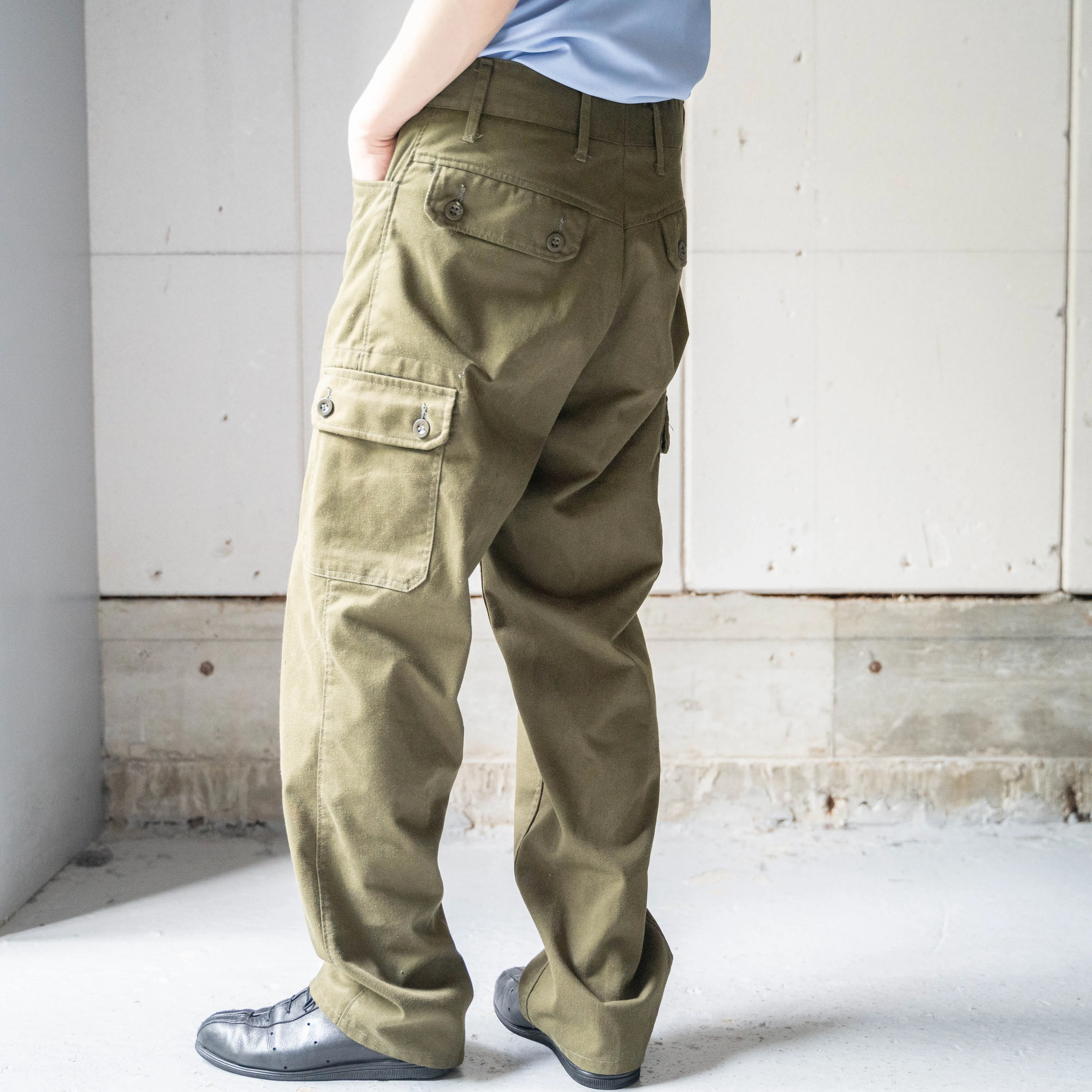 1990s Czech military M85 field cargo pants