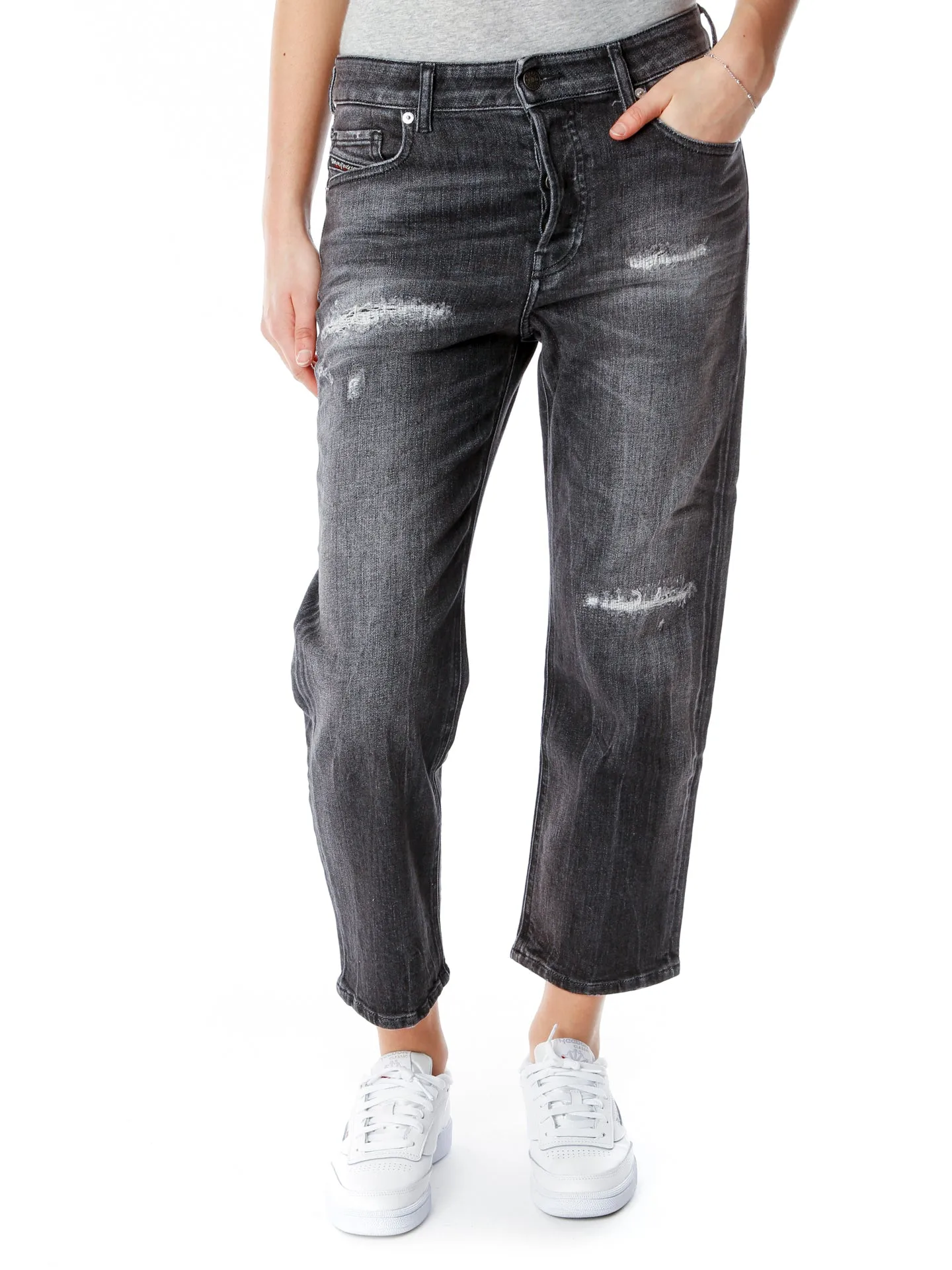 Aryel Cropped Straight Fit Jeans