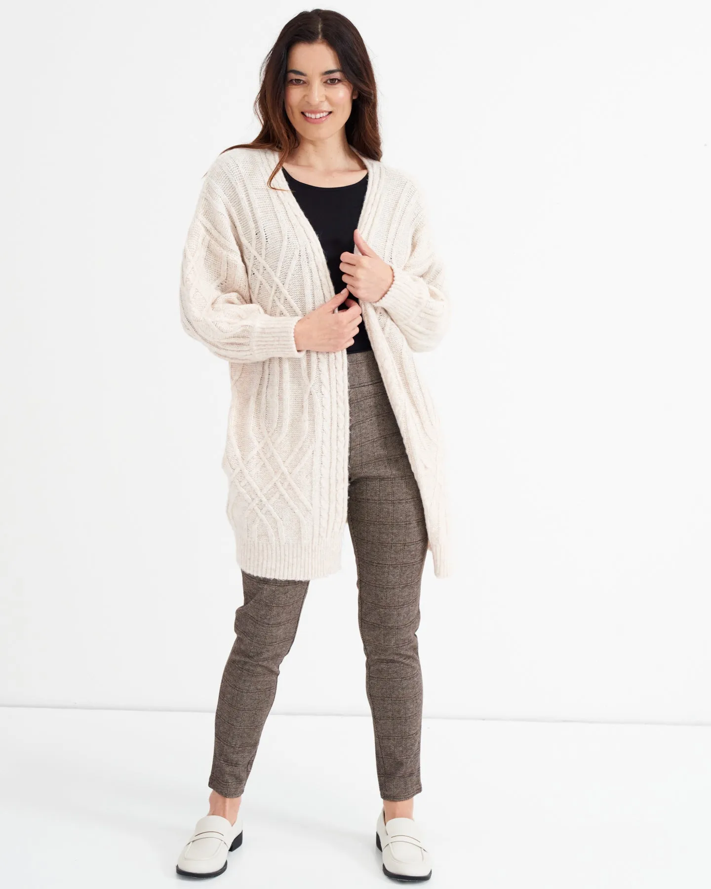 Betty Basics Venus Cardigan Beige