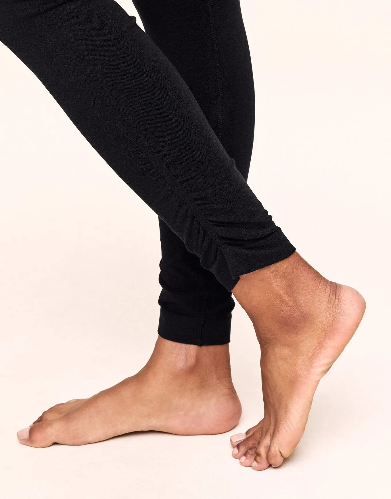 Essential Maternity Legging