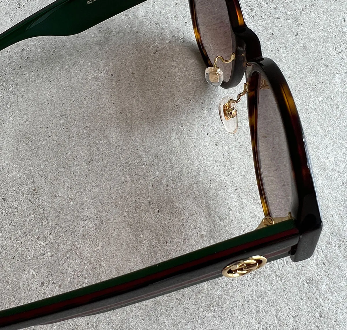 Gucci GG1304SK