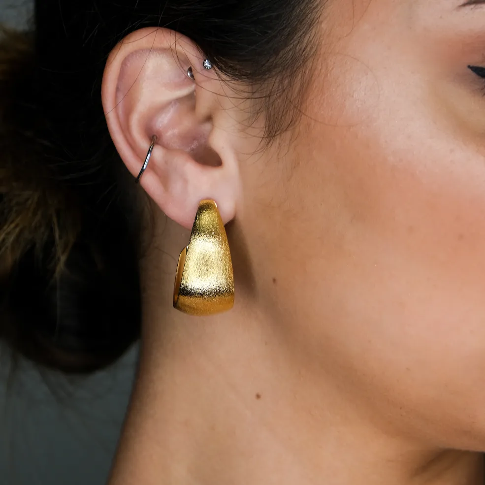 Hera Loop Earrings