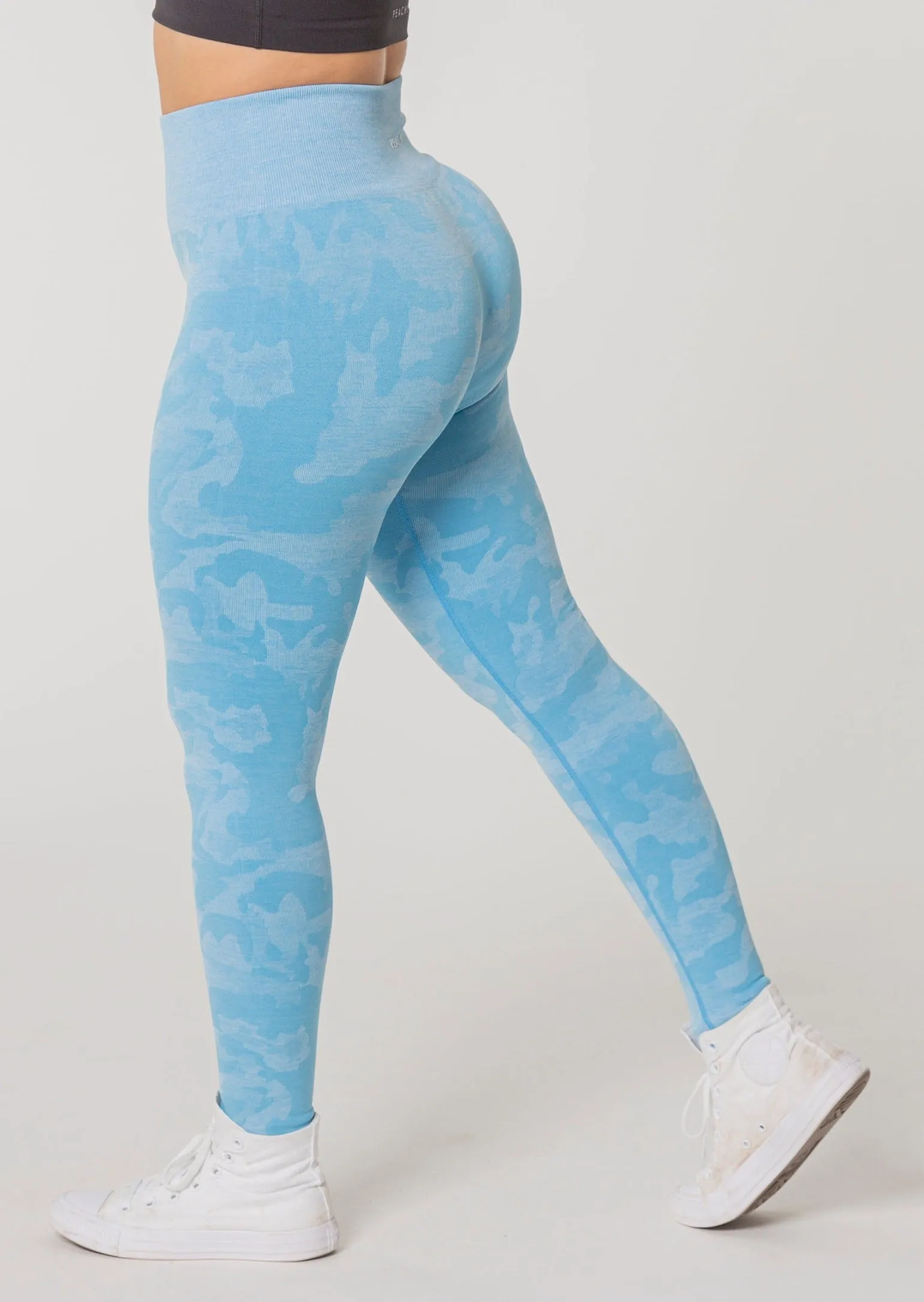 [LASTCHANCE] ARISE Camo Seamless Leggings