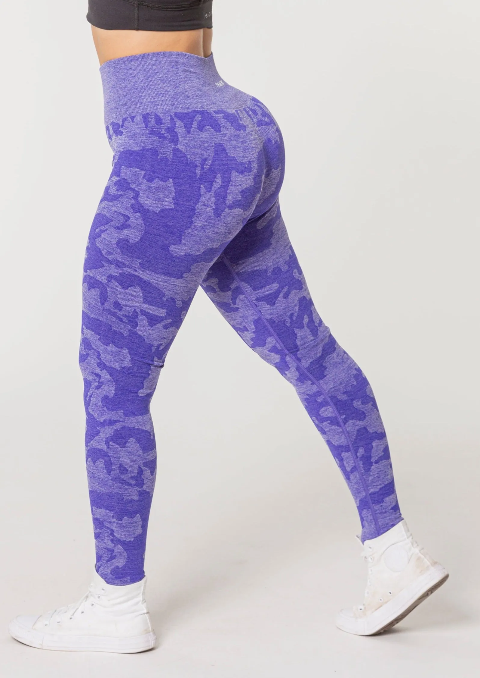 [LASTCHANCE] ARISE Camo Seamless Leggings