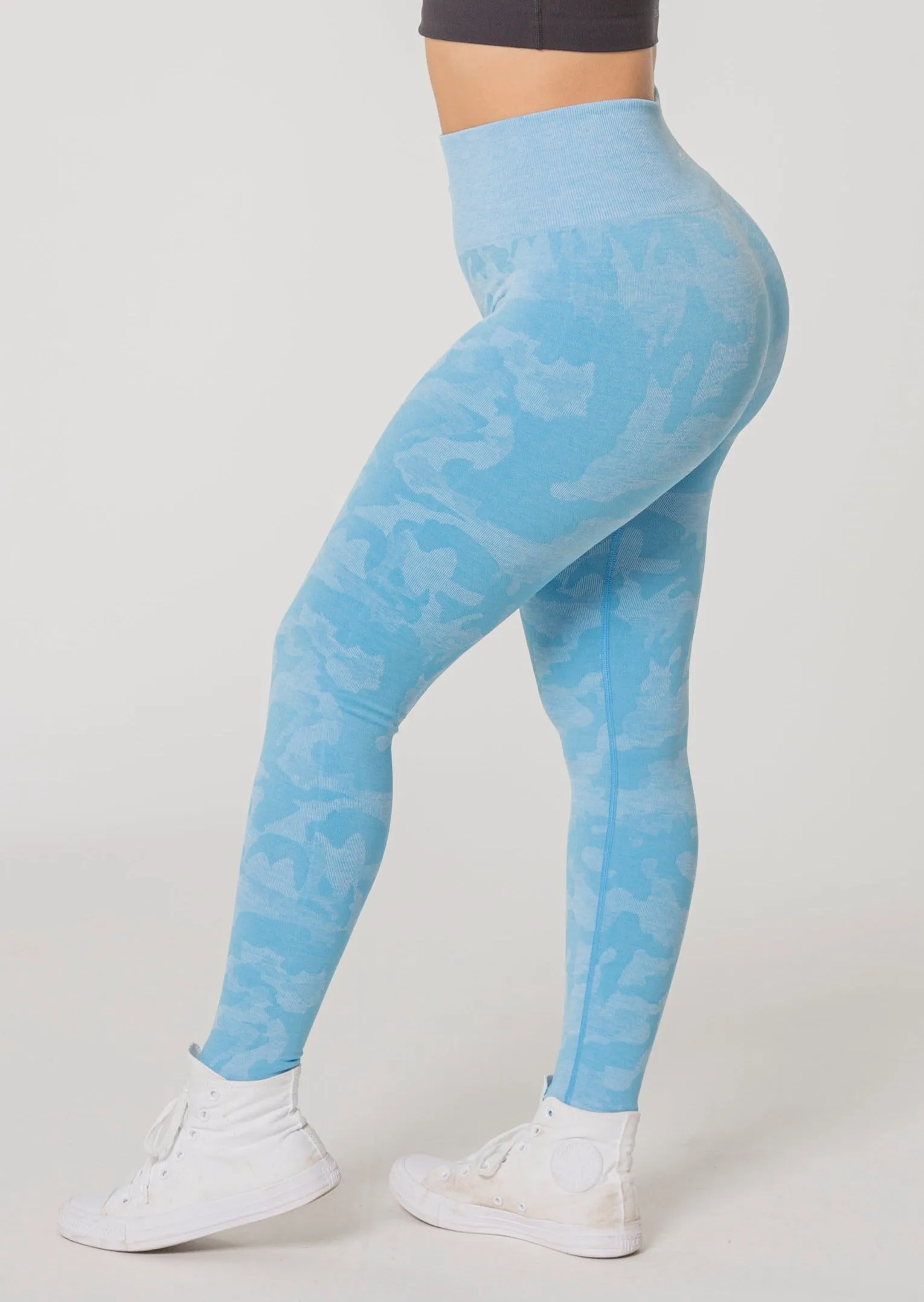 [LASTCHANCE] ARISE Camo Seamless Leggings