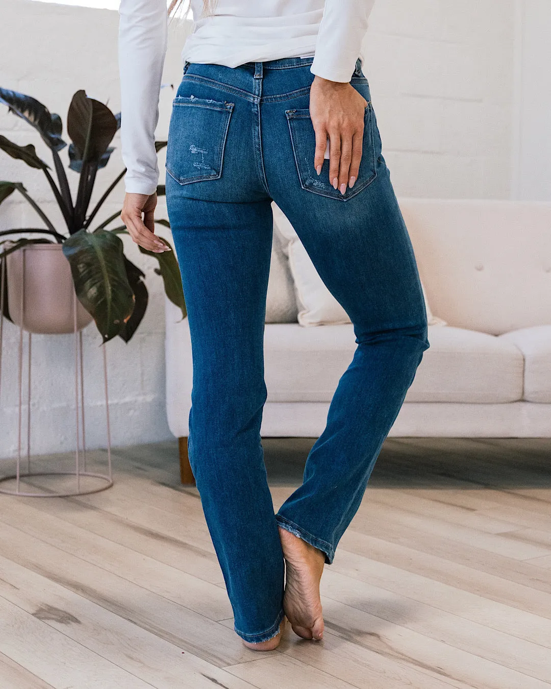 NEW! Vervet All I Need Non Distressed Straight Jeans