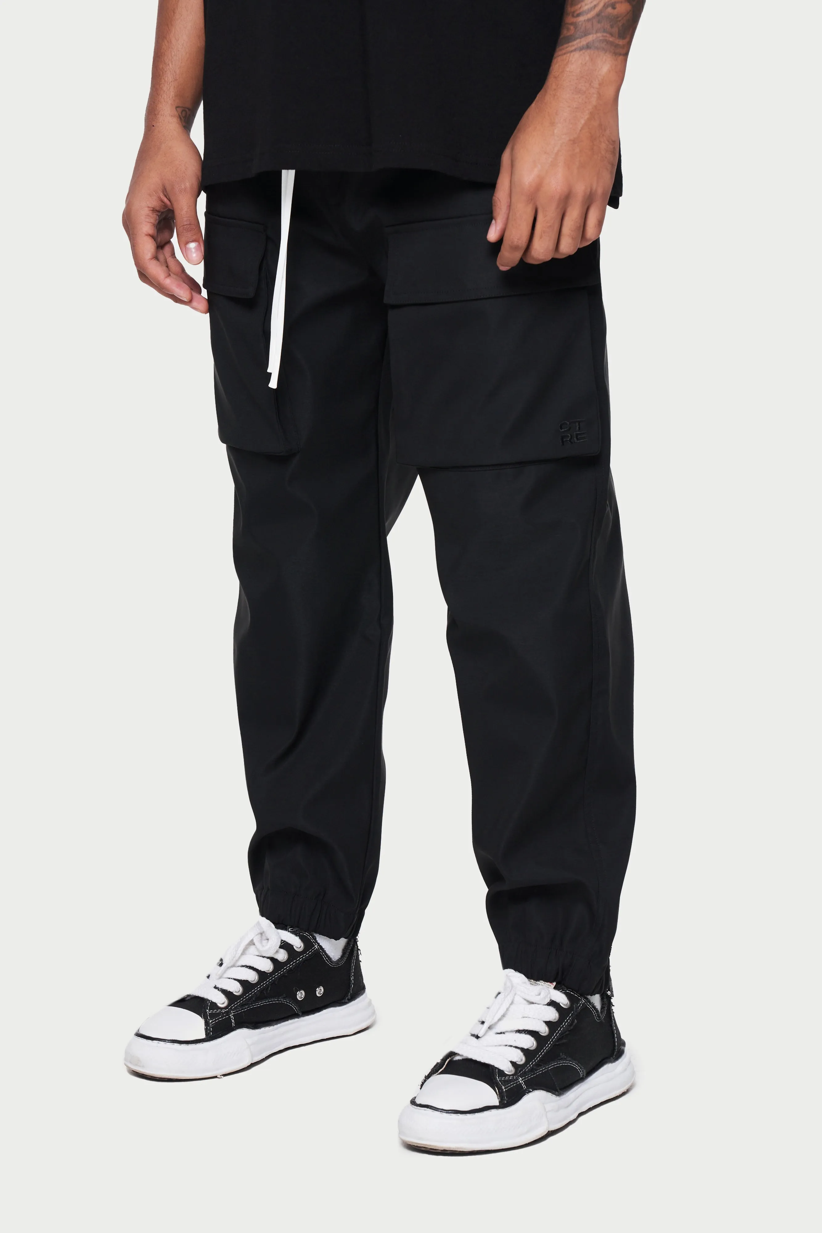 OVERSIZED POCKET CARGOS - BLACK