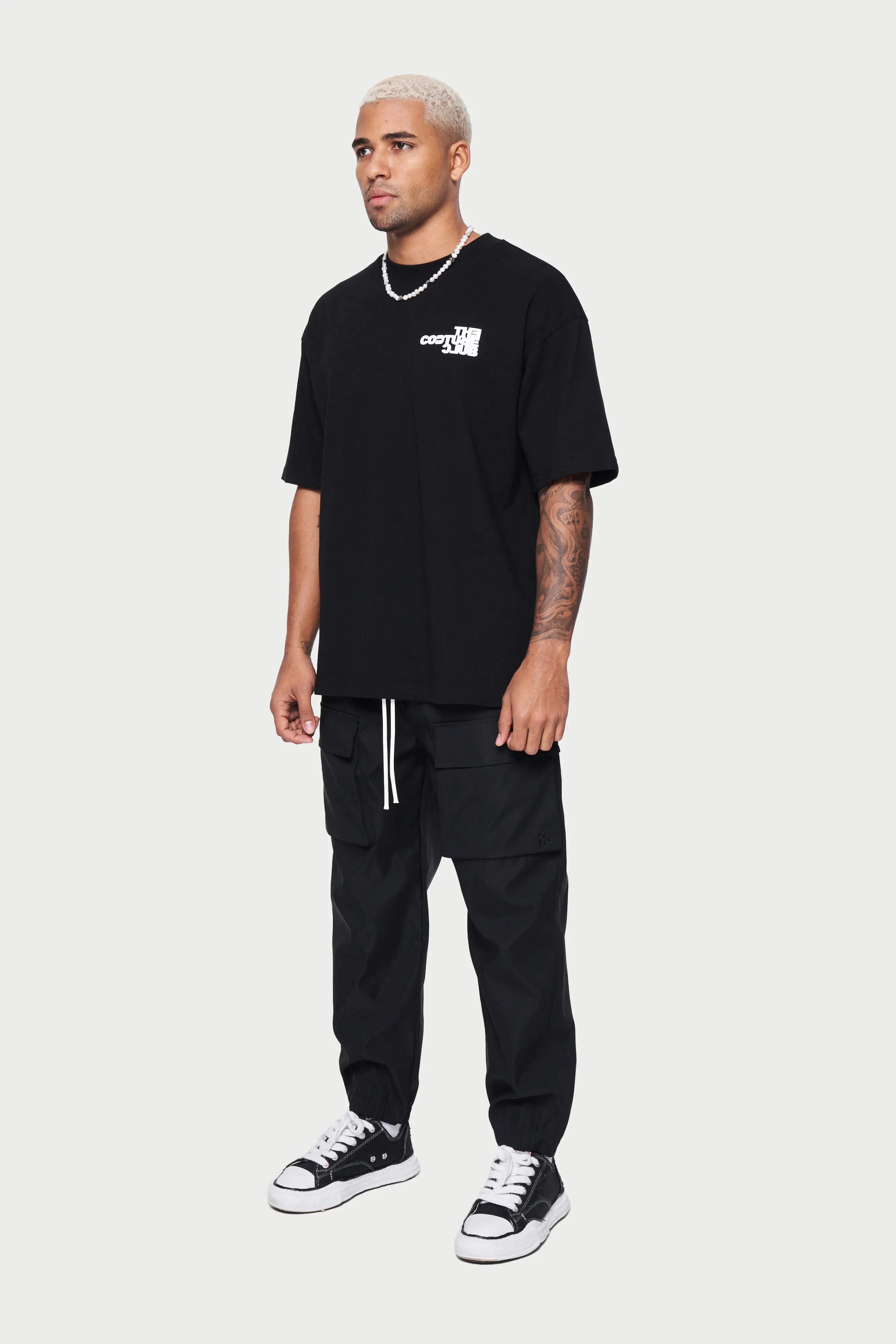 OVERSIZED POCKET CARGOS - BLACK