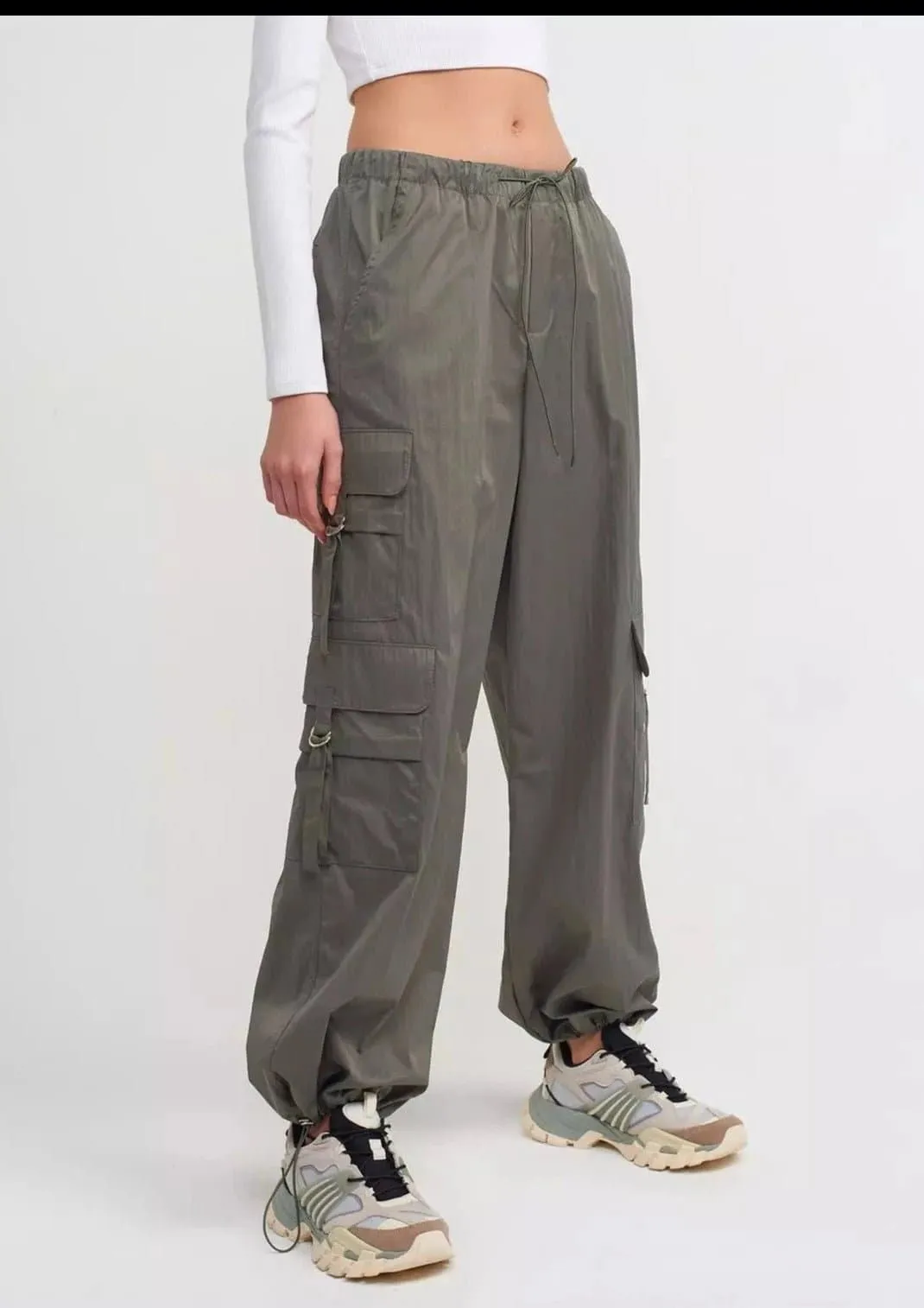 Parachute Hose khaki