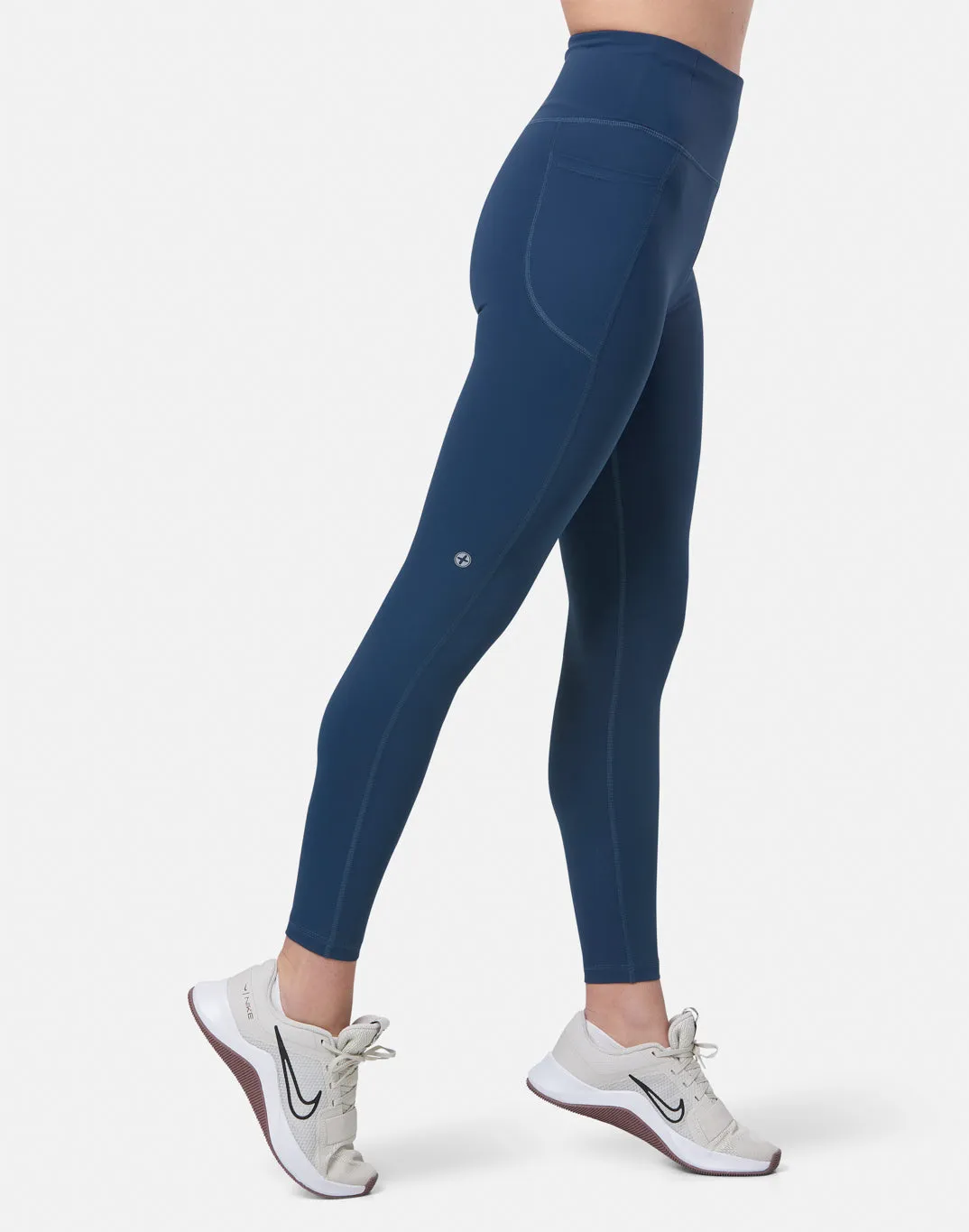 Relentless Legging in Petrol Blue