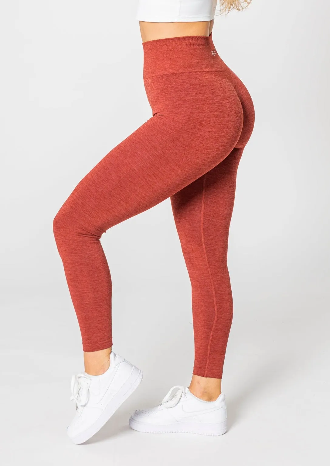 REVIVAL Seamless Scrunch Leggings