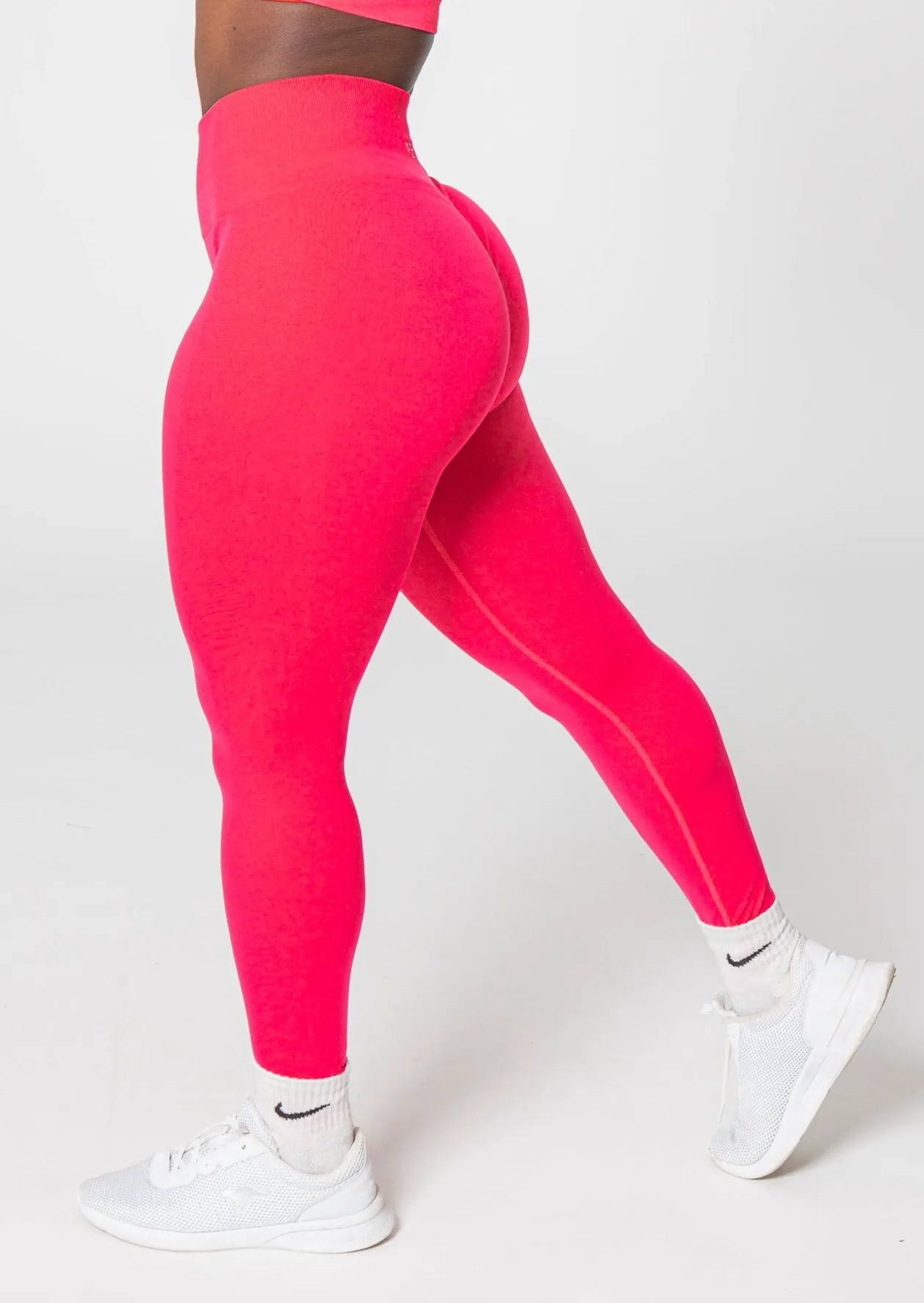 REVIVAL Seamless Scrunch Leggings