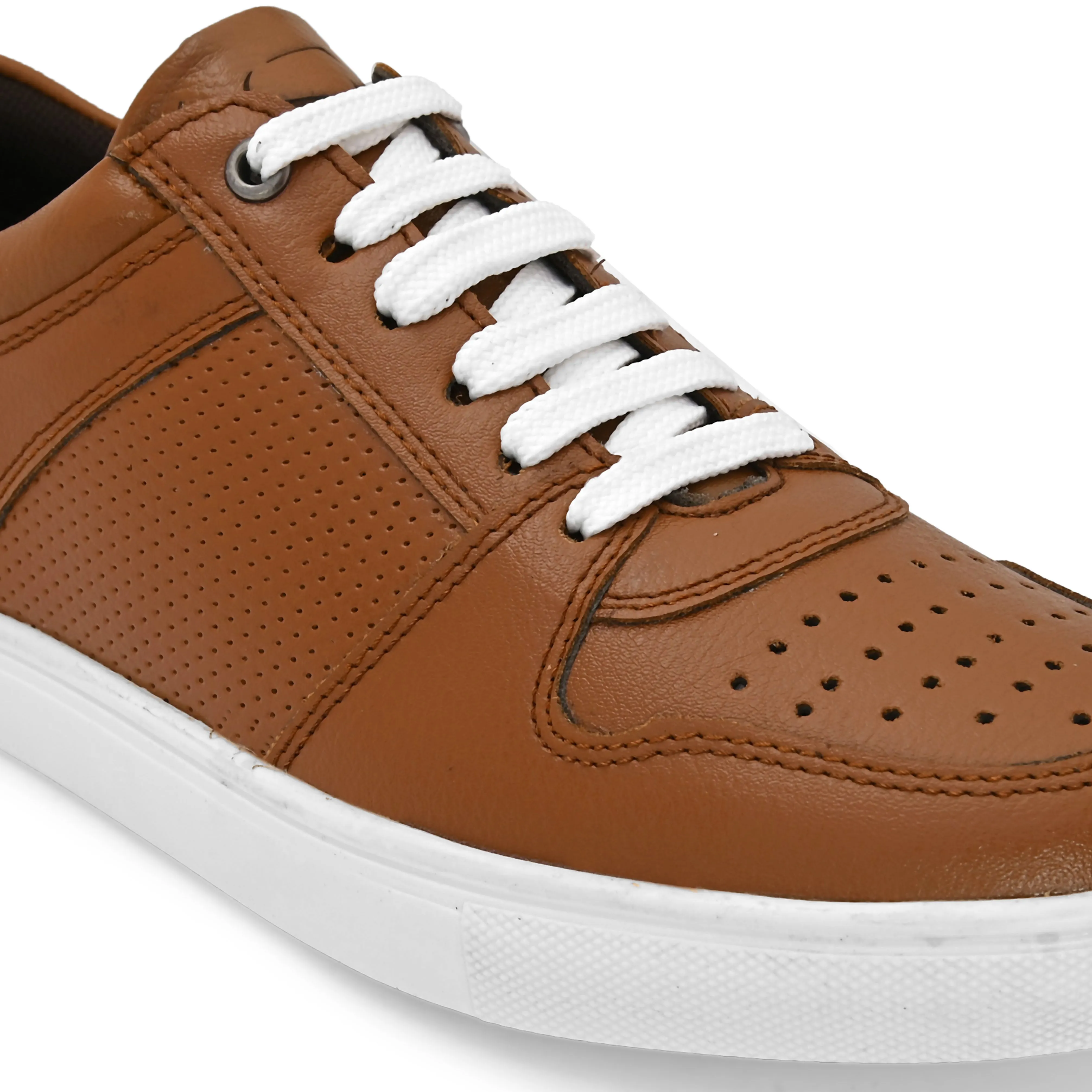 Tresmode Tan Casual Sneakers