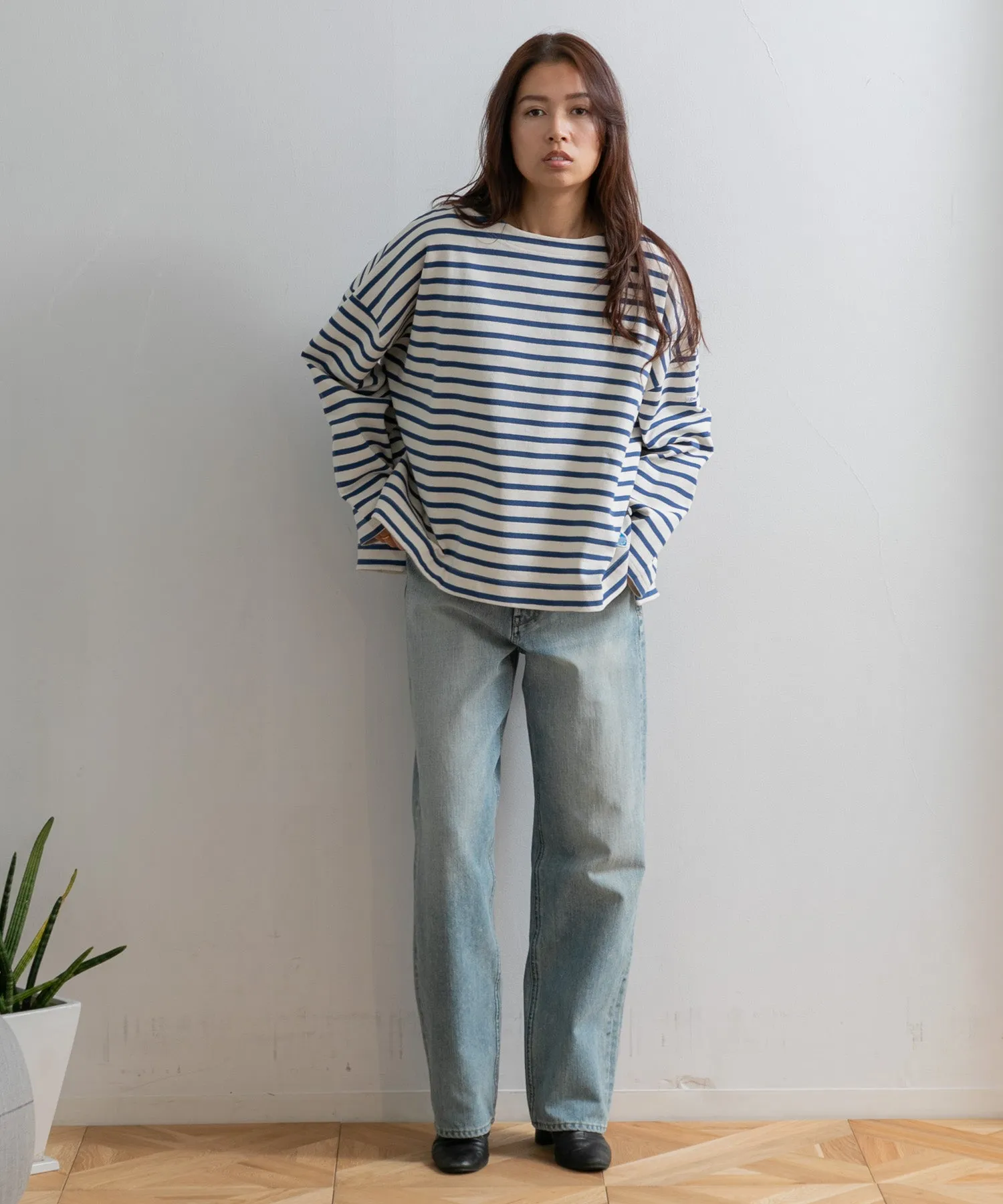 【WOMEN】YANUK ボーイズストレート LEA  TVS Trick Denim